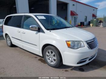  Salvage Chrysler Town & Country