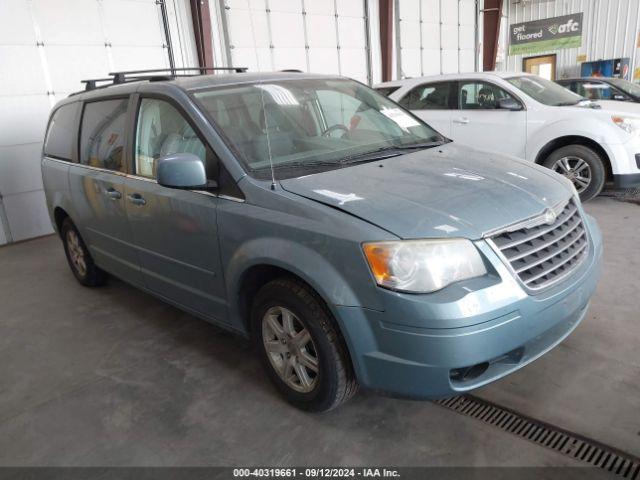  Salvage Chrysler Town & Country