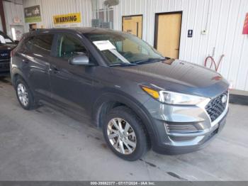  Salvage Hyundai TUCSON