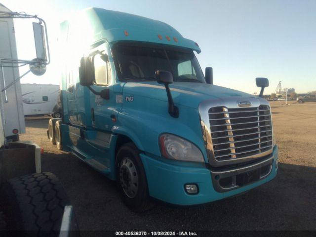  Salvage Freightliner Cascadia 125