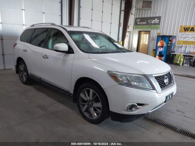  Salvage Nissan Pathfinder