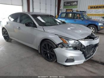  Salvage Nissan Altima