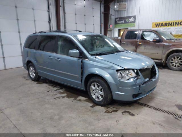  Salvage Chrysler Town & Country