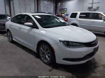  Salvage Chrysler 200