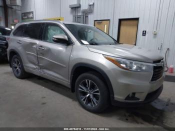  Salvage Toyota Highlander