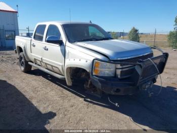  Salvage Chevrolet Silverado 2500