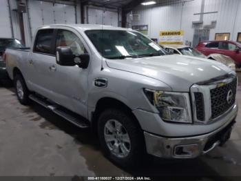  Salvage Nissan Titan