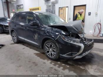  Salvage Mitsubishi Outlander