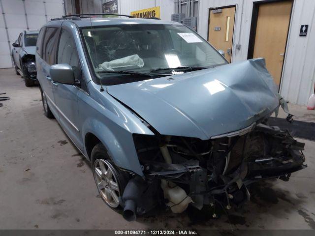  Salvage Chrysler Town & Country