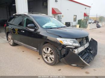  Salvage Nissan Pathfinder