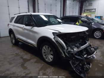  Salvage Ford Explorer