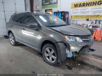  Salvage Toyota RAV4