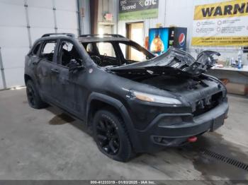  Salvage Jeep Cherokee