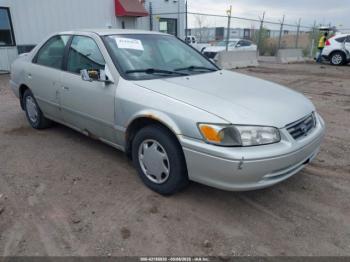  Salvage Toyota Camry