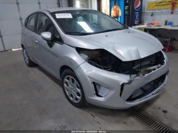  Salvage Ford Fiesta