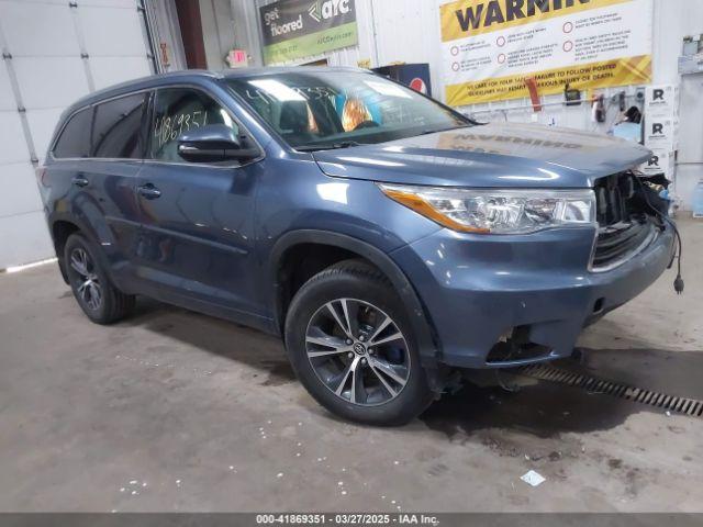  Salvage Toyota Highlander