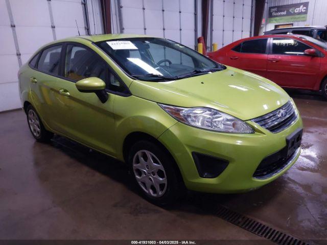  Salvage Ford Fiesta