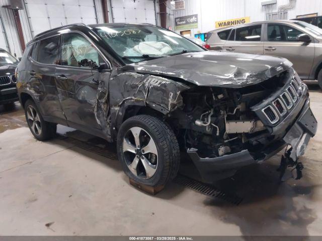  Salvage Jeep Compass