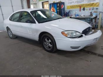  Salvage Ford Taurus