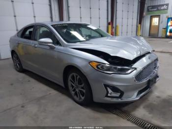  Salvage Ford Fusion