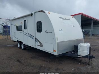  Salvage Coachmen Freedom Express Ltz
