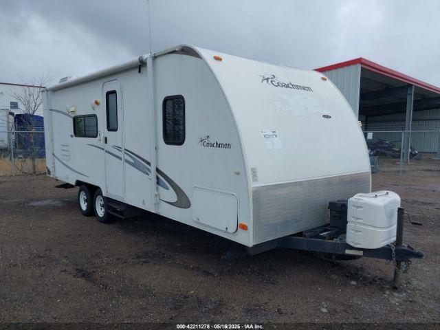  Salvage Coachmen Freedom Express Ltz