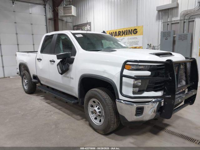  Salvage Chevrolet Silverado 2500