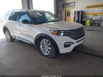  Salvage Ford Explorer