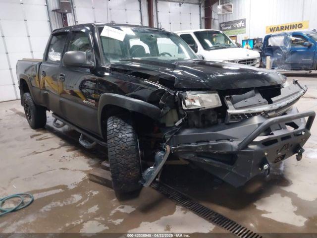  Salvage Chevrolet Silverado 2500