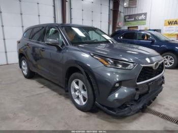  Salvage Toyota Highlander