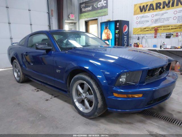  Salvage Ford Mustang