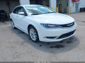  Salvage Chrysler 200