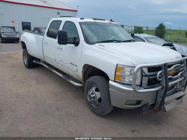  Salvage Chevrolet Silverado 3500