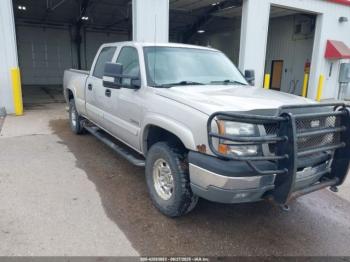  Salvage Chevrolet Silverado 2500