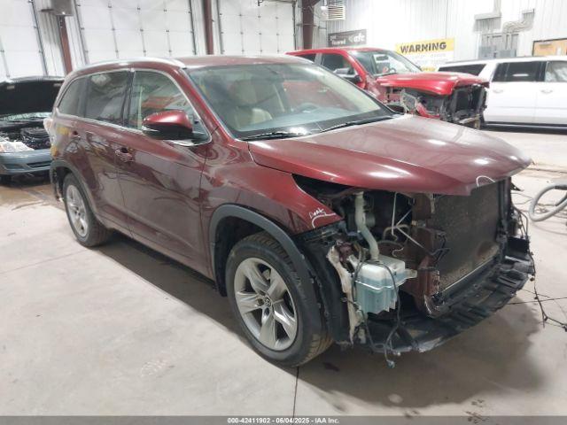  Salvage Toyota Highlander