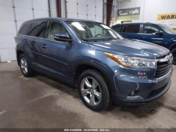  Salvage Toyota Highlander