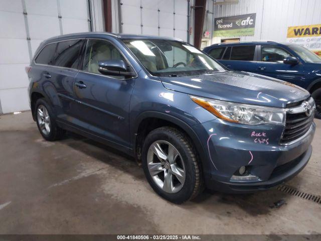  Salvage Toyota Highlander