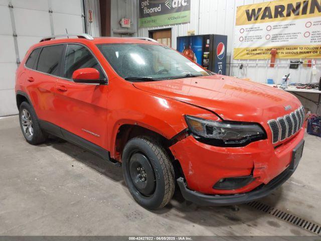  Salvage Jeep Cherokee