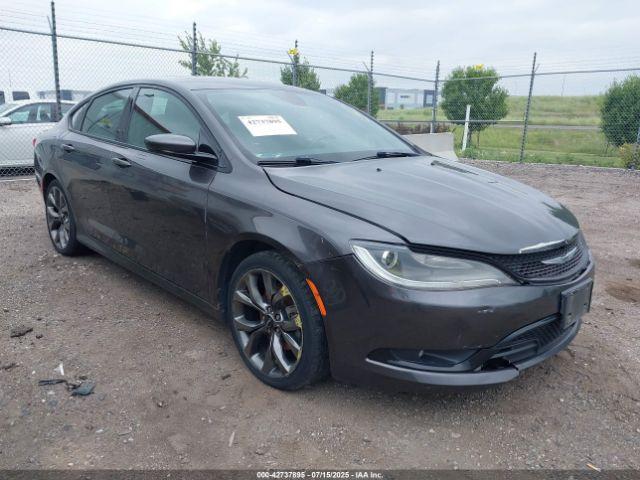  Salvage Chrysler 200