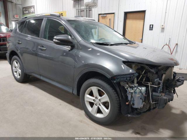  Salvage Toyota RAV4