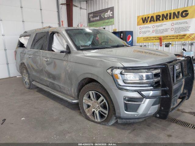  Salvage Ford Expedition