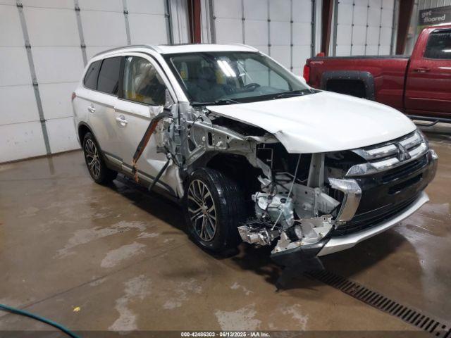  Salvage Mitsubishi Outlander