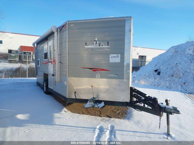  Salvage American Surplus Ice Castle