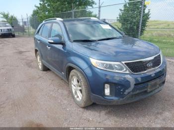  Salvage Kia Sorento