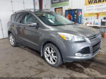  Salvage Ford Escape