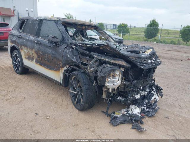  Salvage Mitsubishi Outlander