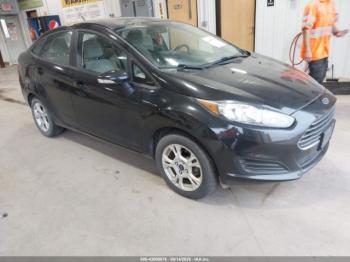 Salvage Ford Fiesta