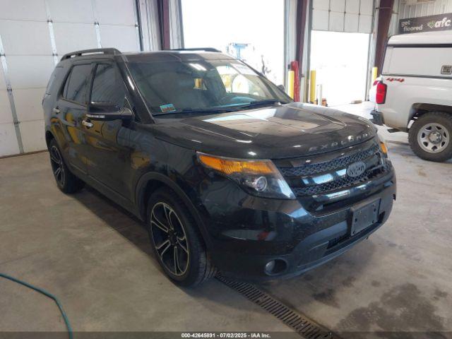  Salvage Ford Explorer
