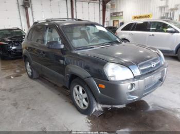  Salvage Hyundai TUCSON