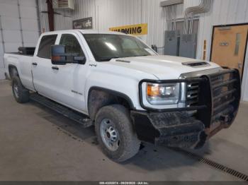  Salvage GMC Sierra 2500